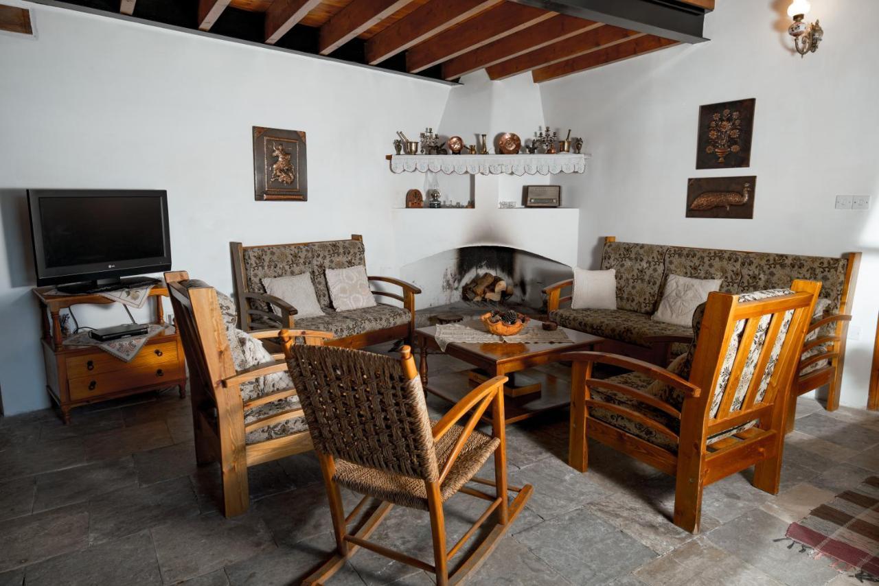 Constantias Stone Houses Λόφου Εξωτερικό φωτογραφία